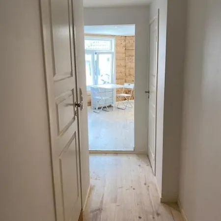 Real House From 1776 Apartamento Bergen